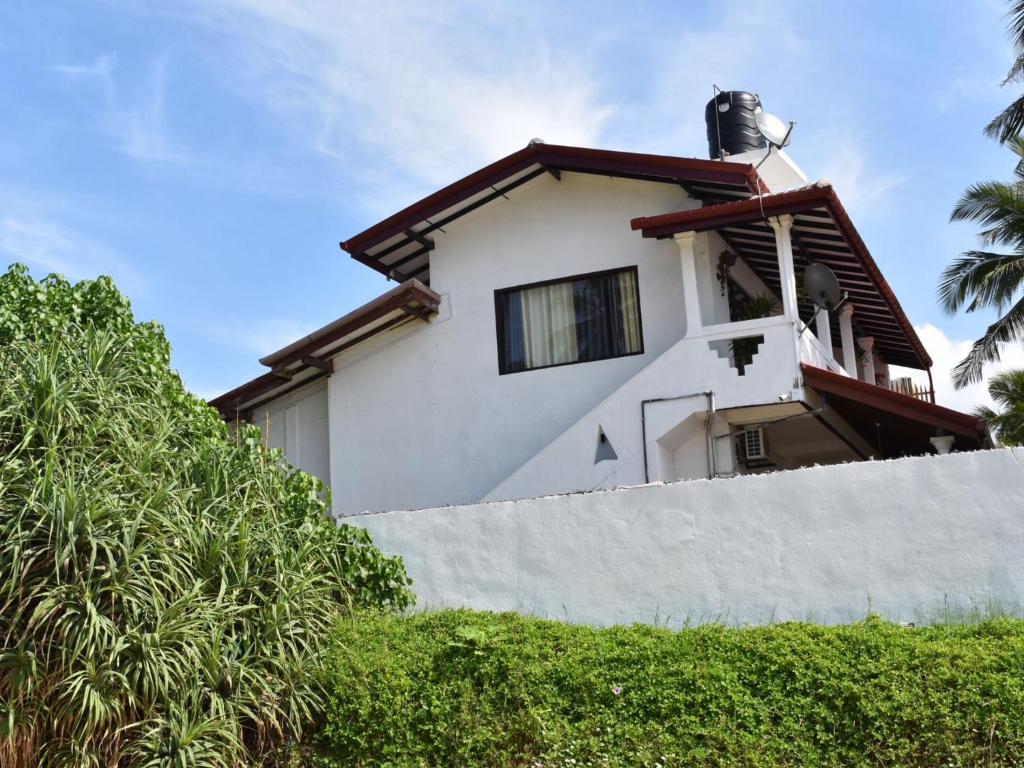 Ashen's Beach House photo 4