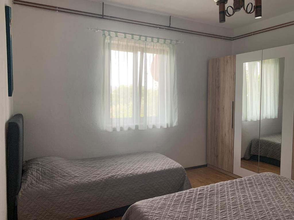 Apartmani Spomenka photo 1