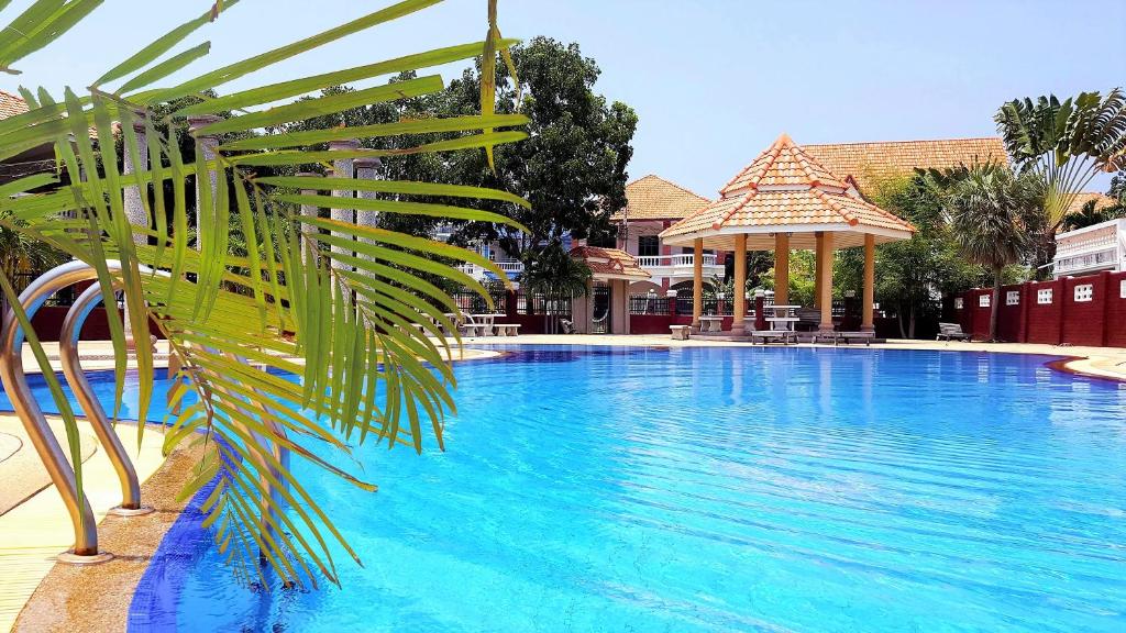 JOOPLAND Luxury Pool Villa Pattaya Walking Street 6 Bedrooms photo 1