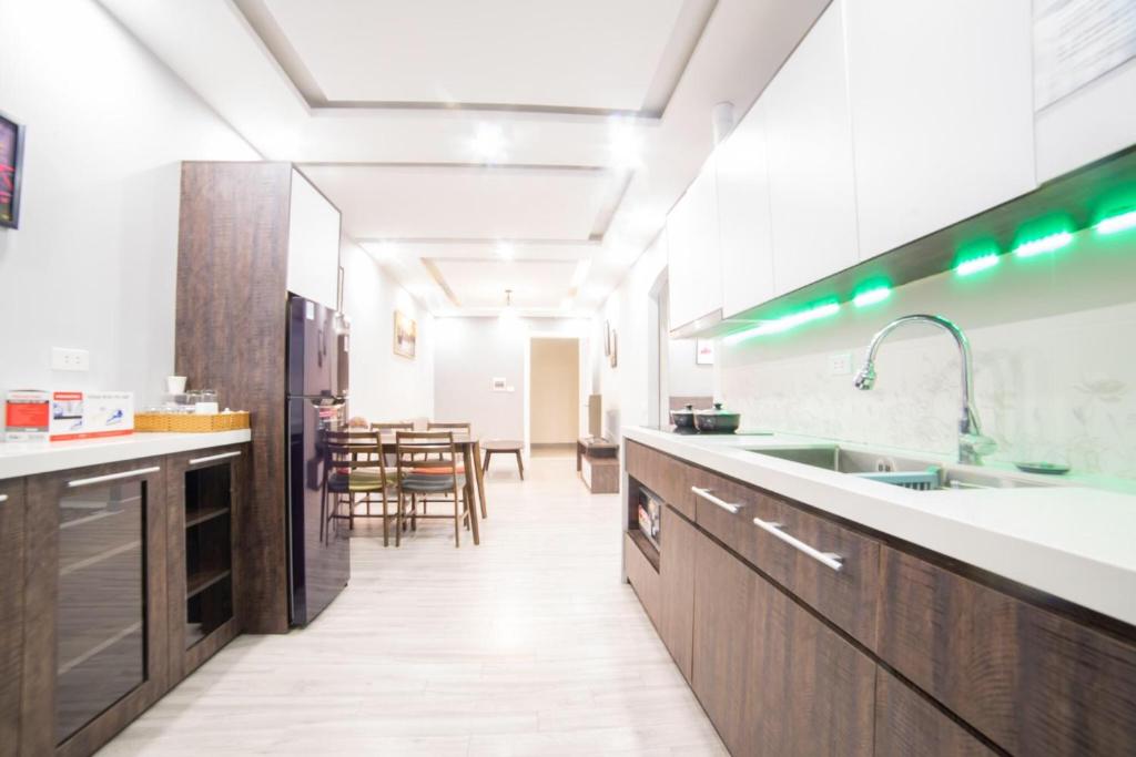 Апартаменты (Апартаменты с 2 спальнями), Luxury Apartment View My Khe beach 2-3bedroom