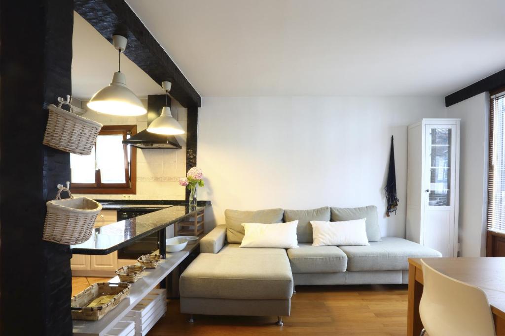 Mañuel by Smiling Rentals photo 2