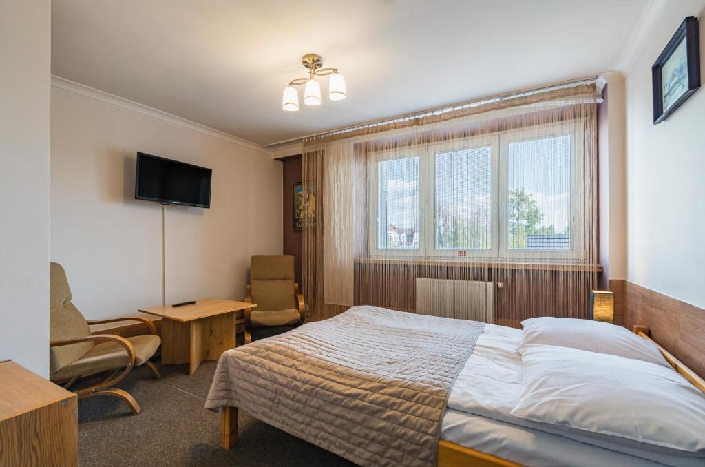 Апартаменты (Апартаменты с 2 спальнями (для 4 взрослых)), Pokoje Gościnne i Apartamenty Krupówki 19