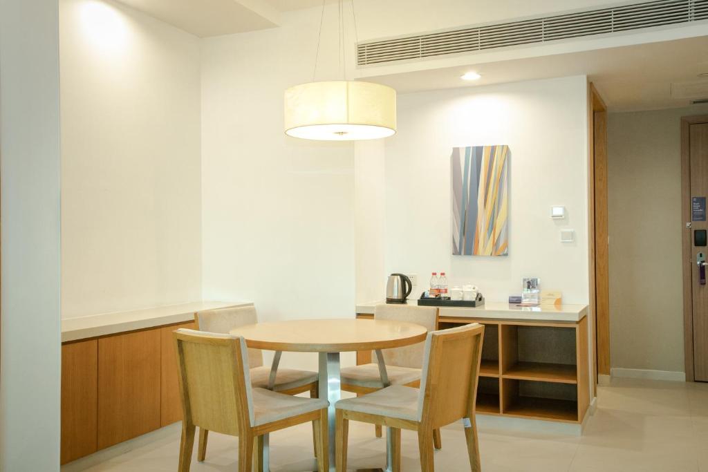 Hyatt Place Shenzhen Airport photo 4