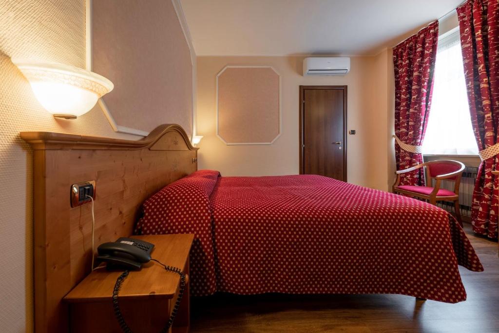 Hotel Elena photo 4