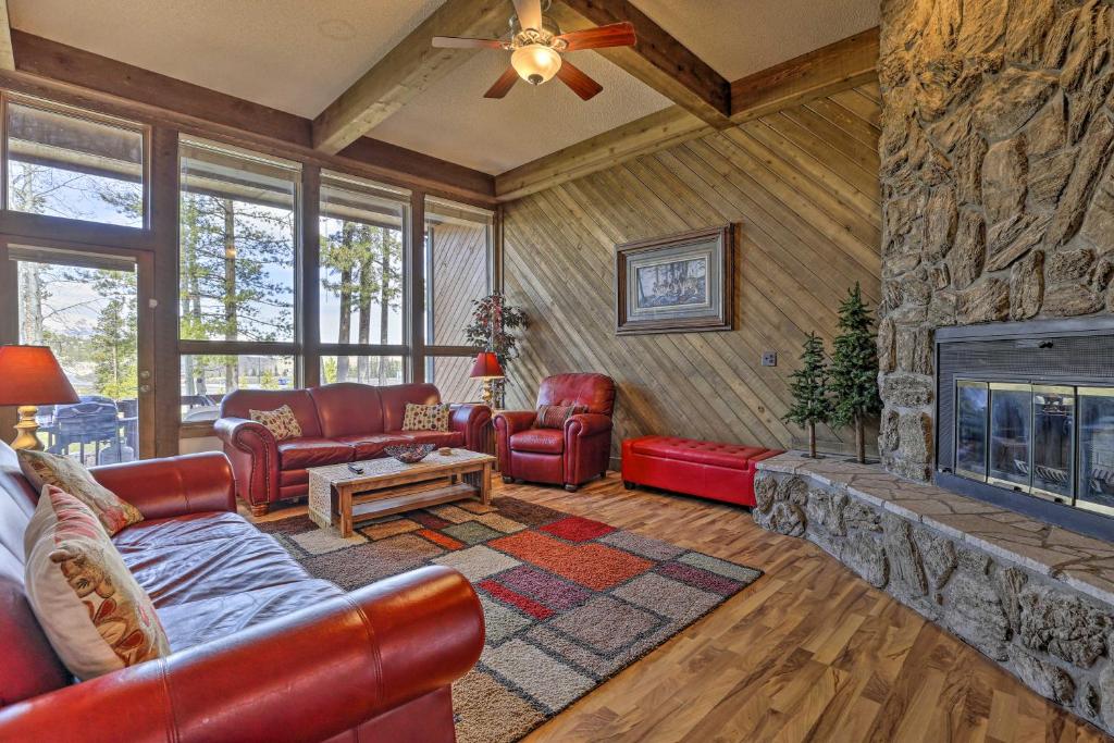 Dillon Condo with Deck and Mountain Views, Near Hiking photo 3