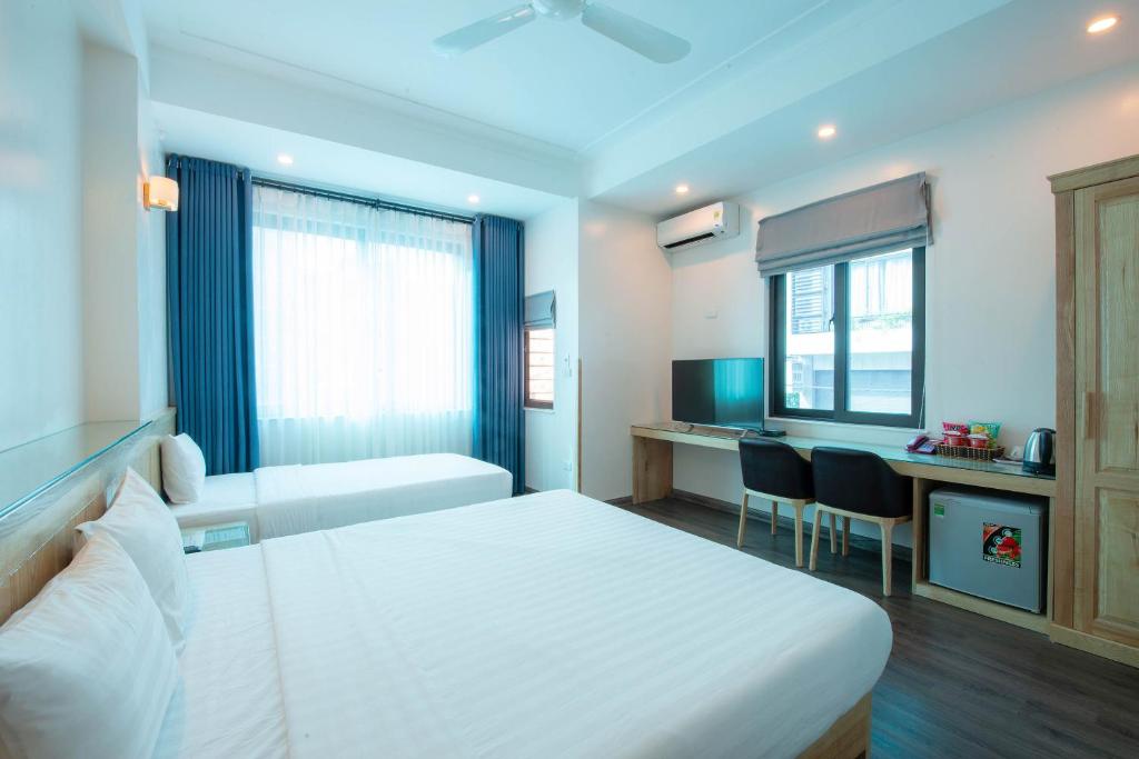 Трехместный (Улучшенный трехместный номер), Jeju Hanoi Hotel