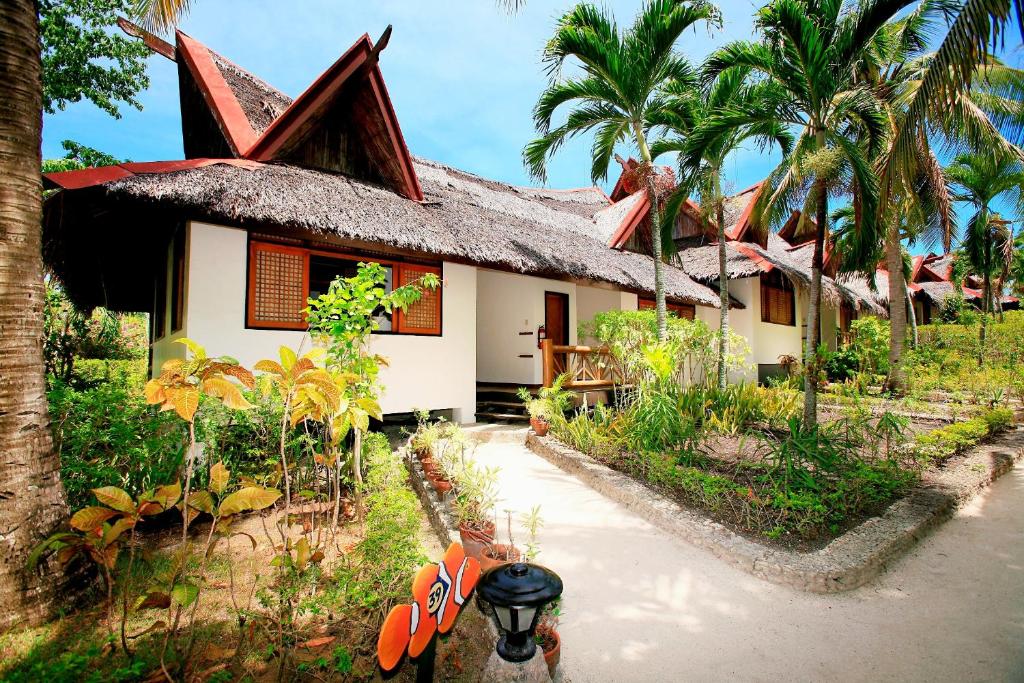 Badian Island Wellness Resort photo 2