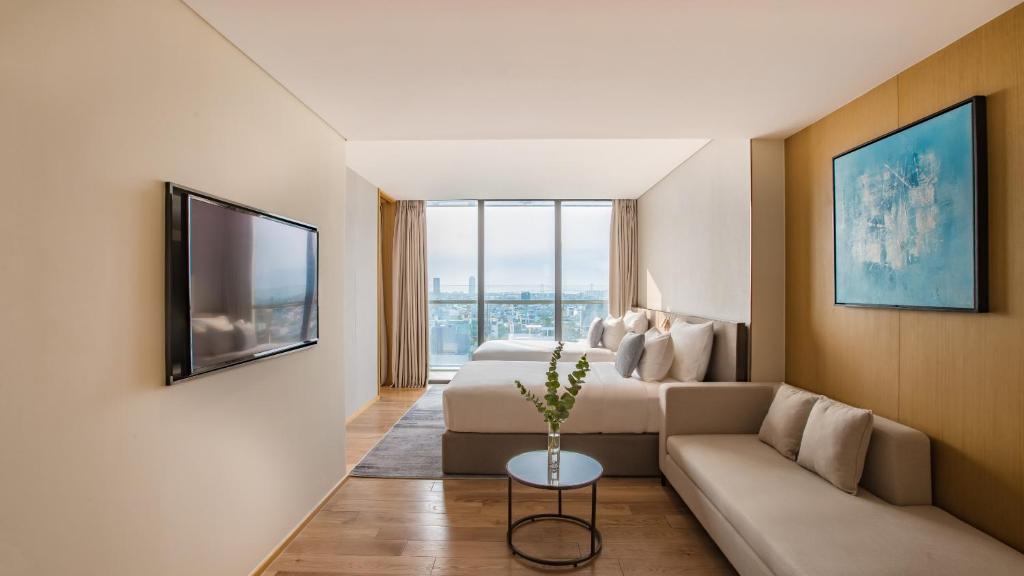 Семейный (Семейный номер с видом на город), Sel de Mer Hotel & Suites