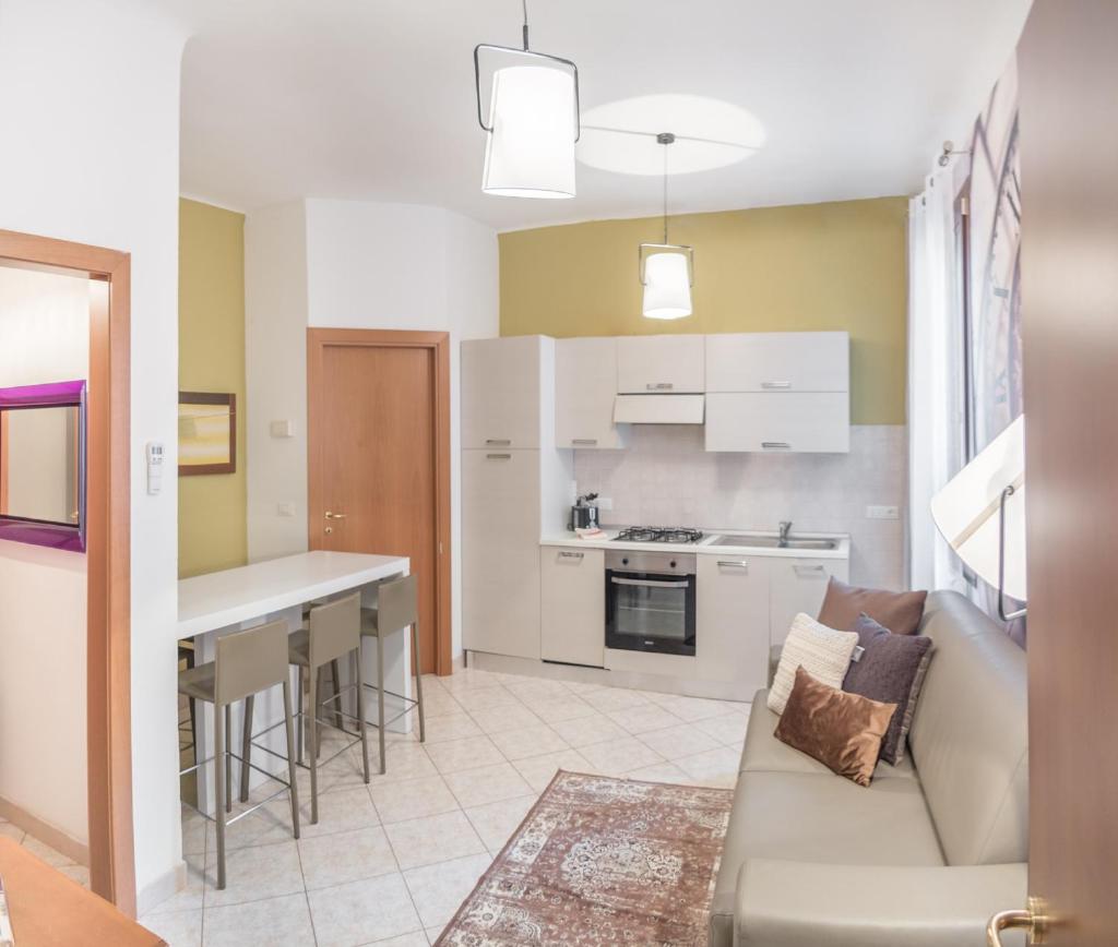 San Polo Canal View Apartments by Wonderful Italy photo 4