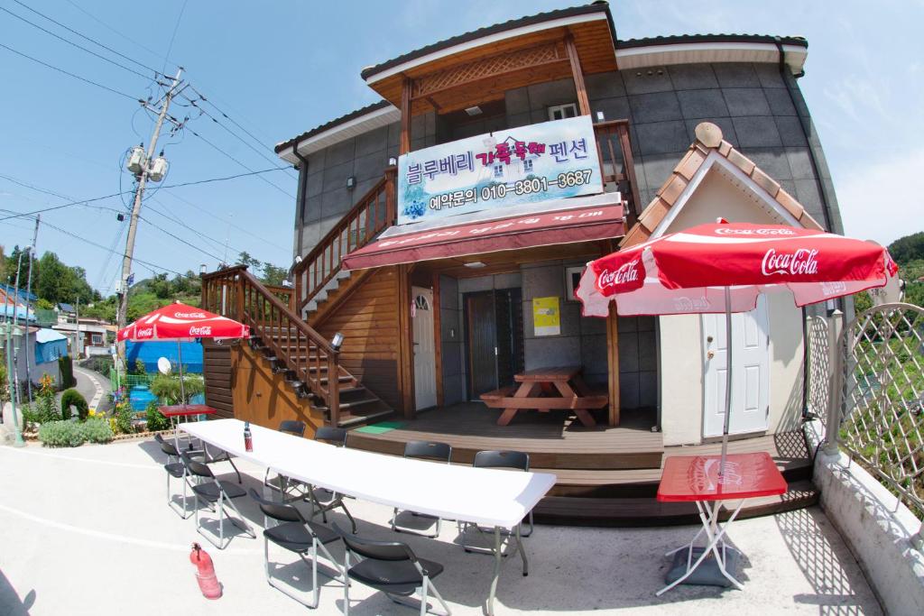 Geoje Blueberry Pension photo 2