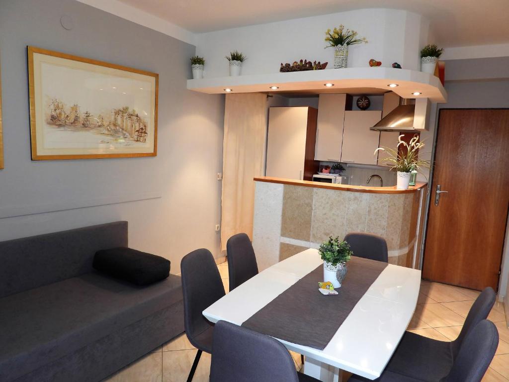 Apartments Lončar photo 2