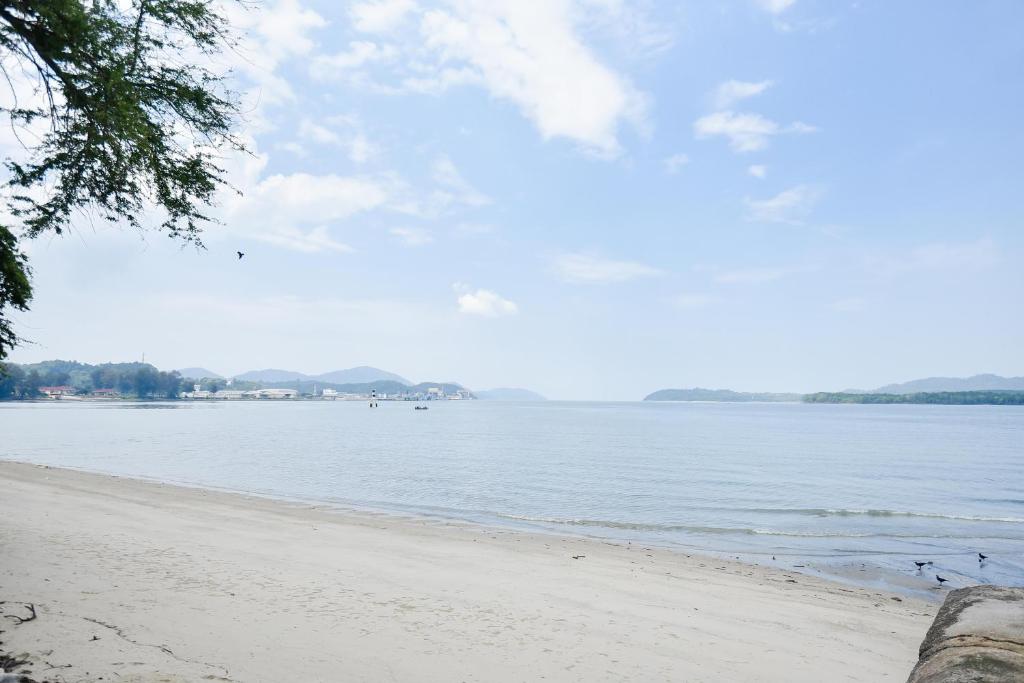 Lumut Suites photo 4