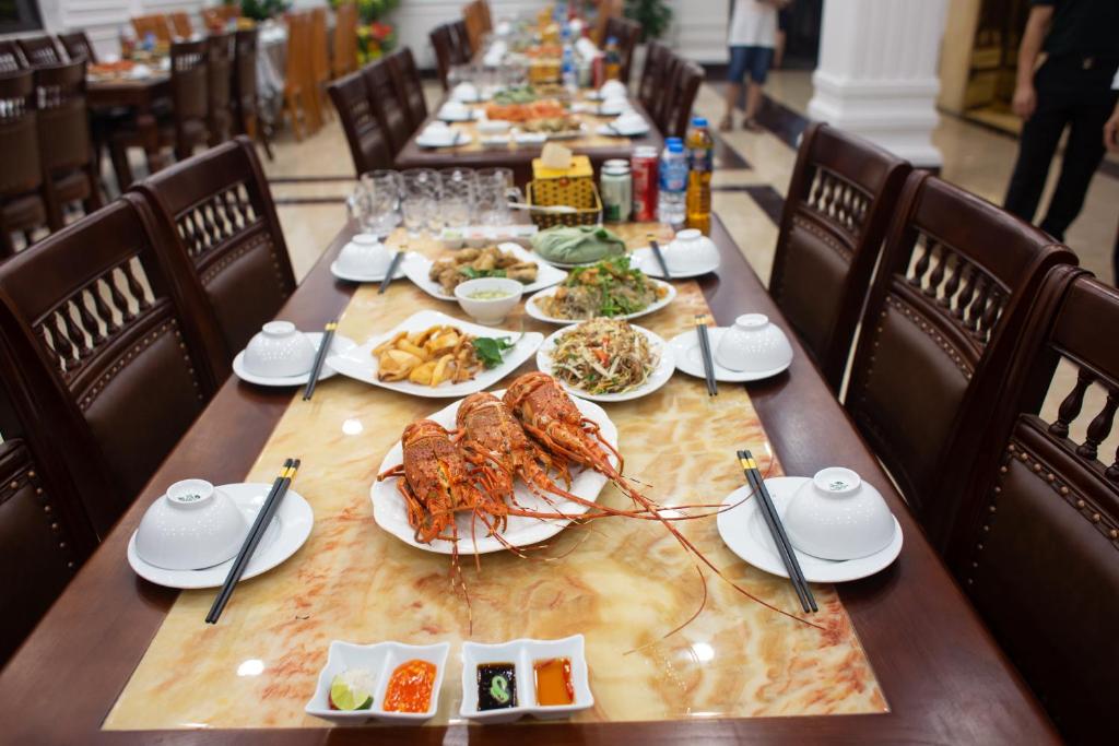 Tan Truong Son Legacy Hotel