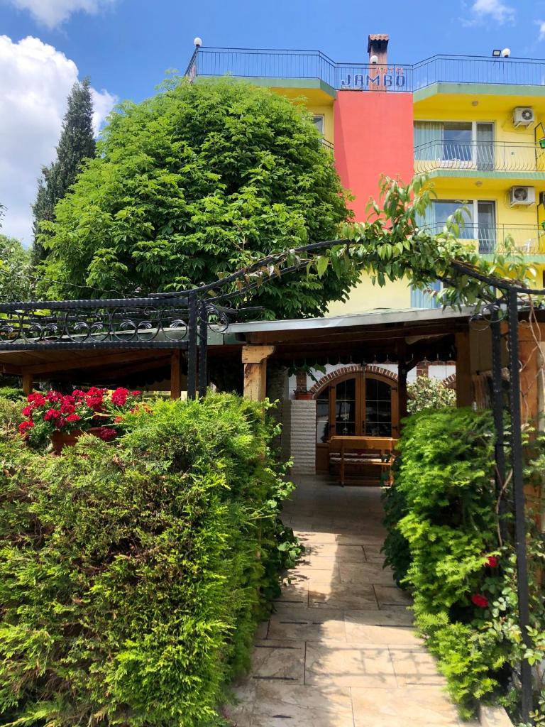 Hotel Jambo photo 3