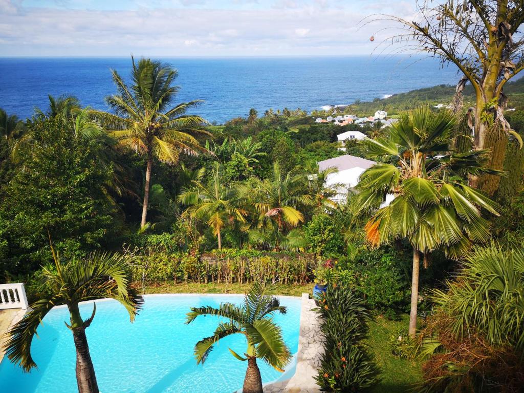 Villa spacieuse avec piscine débordement et vue exceptionnelle photo 2