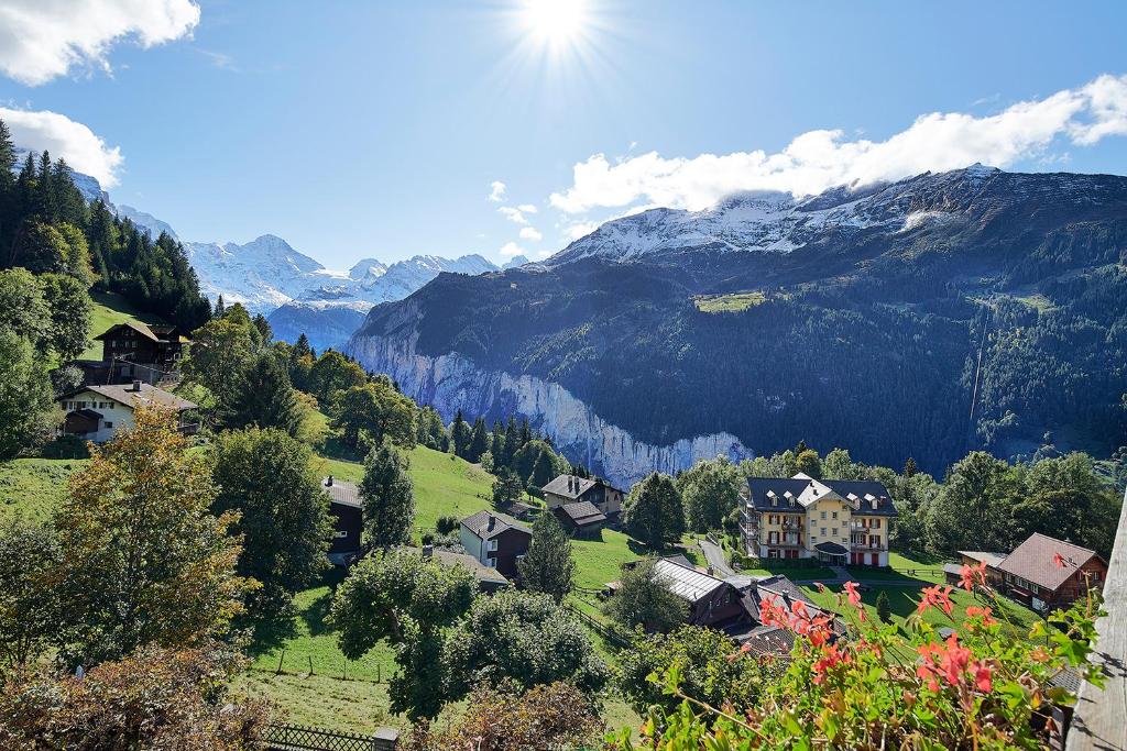 Hotel Alpenrose Wengen - bringing together tradition and modern comfort photo 1