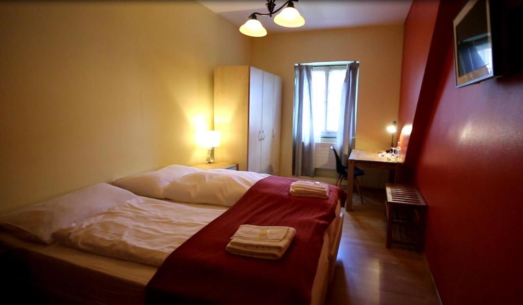 Gasthof Bären Aarburg last Check in 2100 pm photo 4