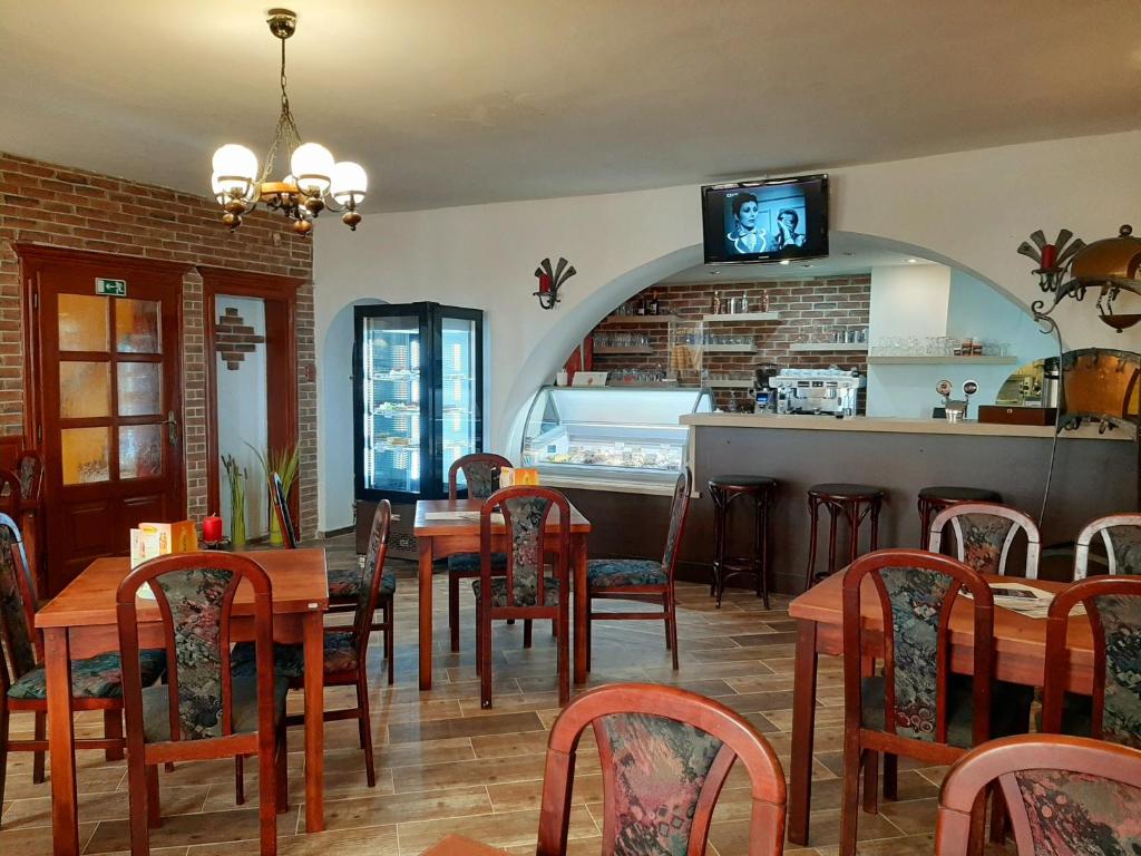 Penzion - Restaurant U Zámku photo 3