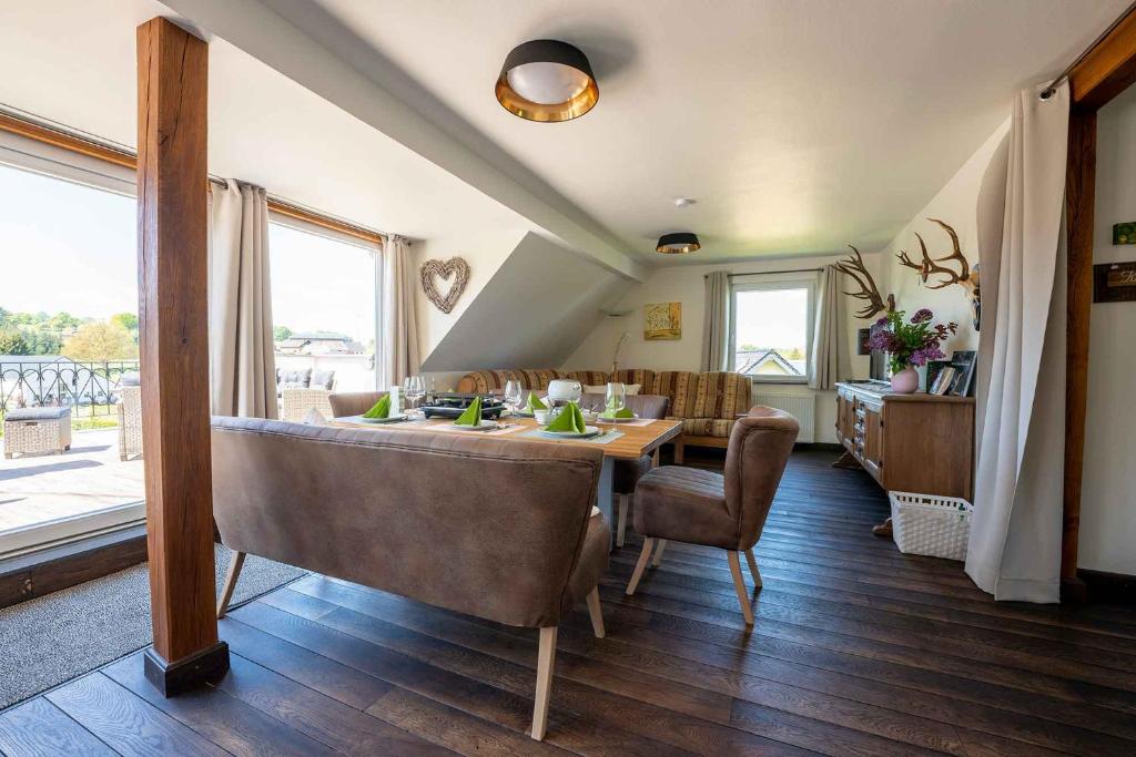 Altes Forsthaus - Ferienwohnung im Obergeschoss photo 2