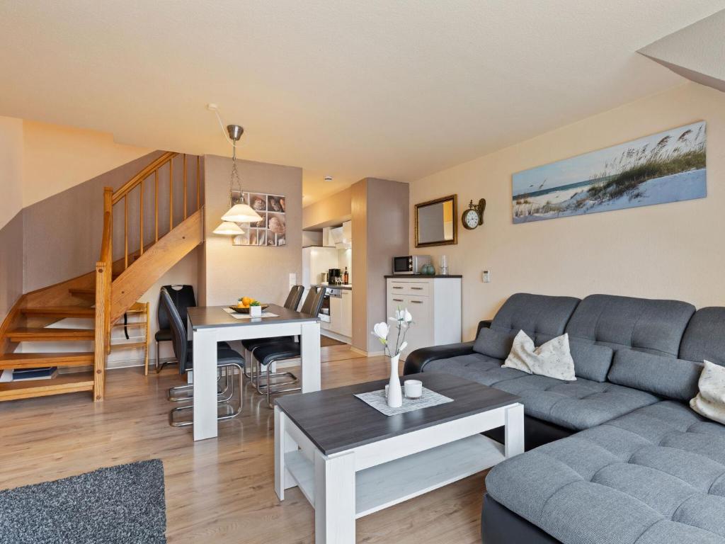 Spacious Apartment in Boltenhagen by the Sea photo 2