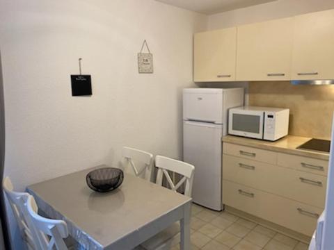 Appartement T2 Vallon des sources N 51 photo 3