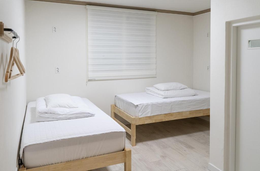 Hwarang Guesthouse photo 2