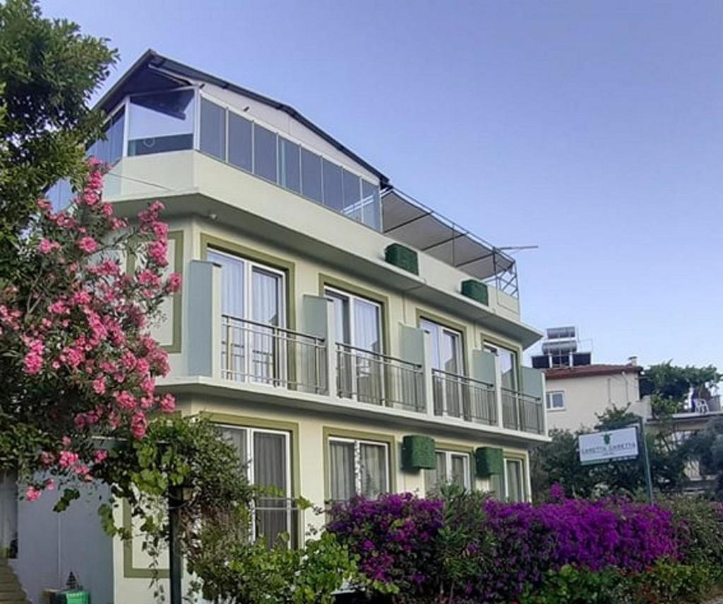 Caretta Caretta Hotel photo 2
