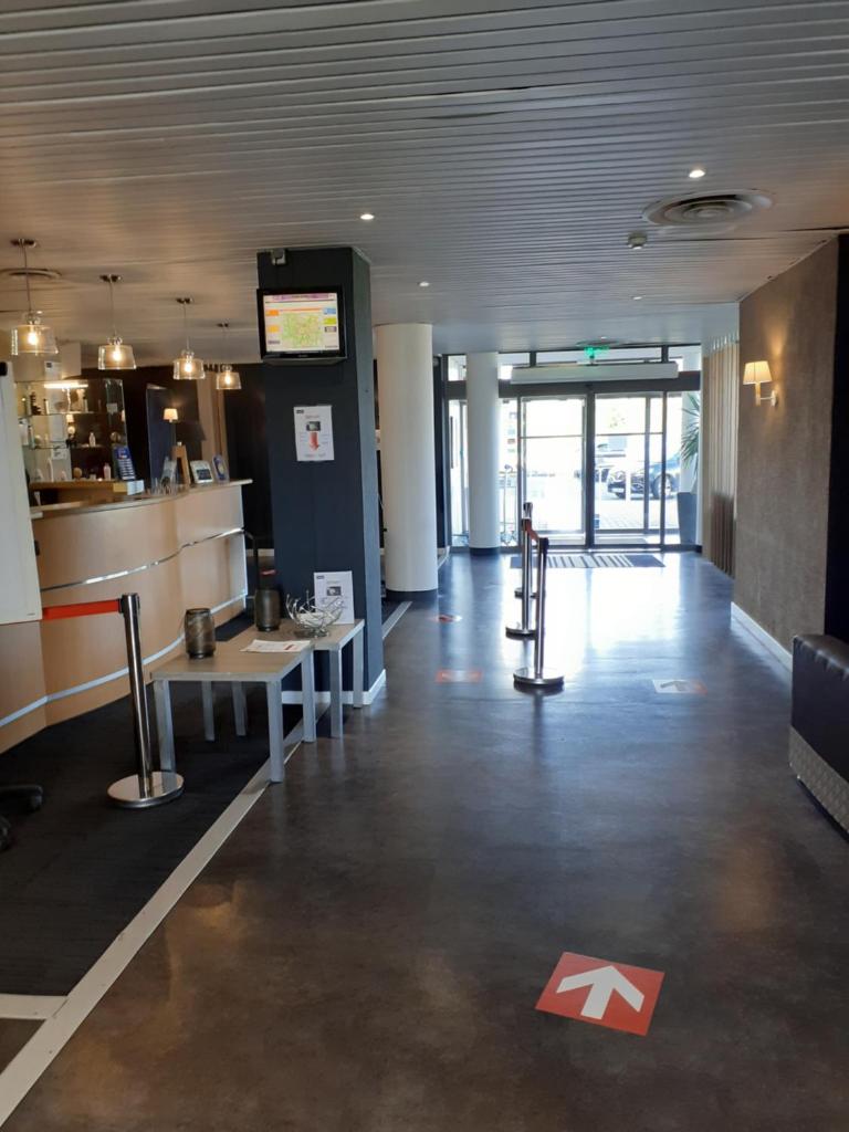 Kyriad Hôtel Orly Aéroport - Athis Mons photo 1