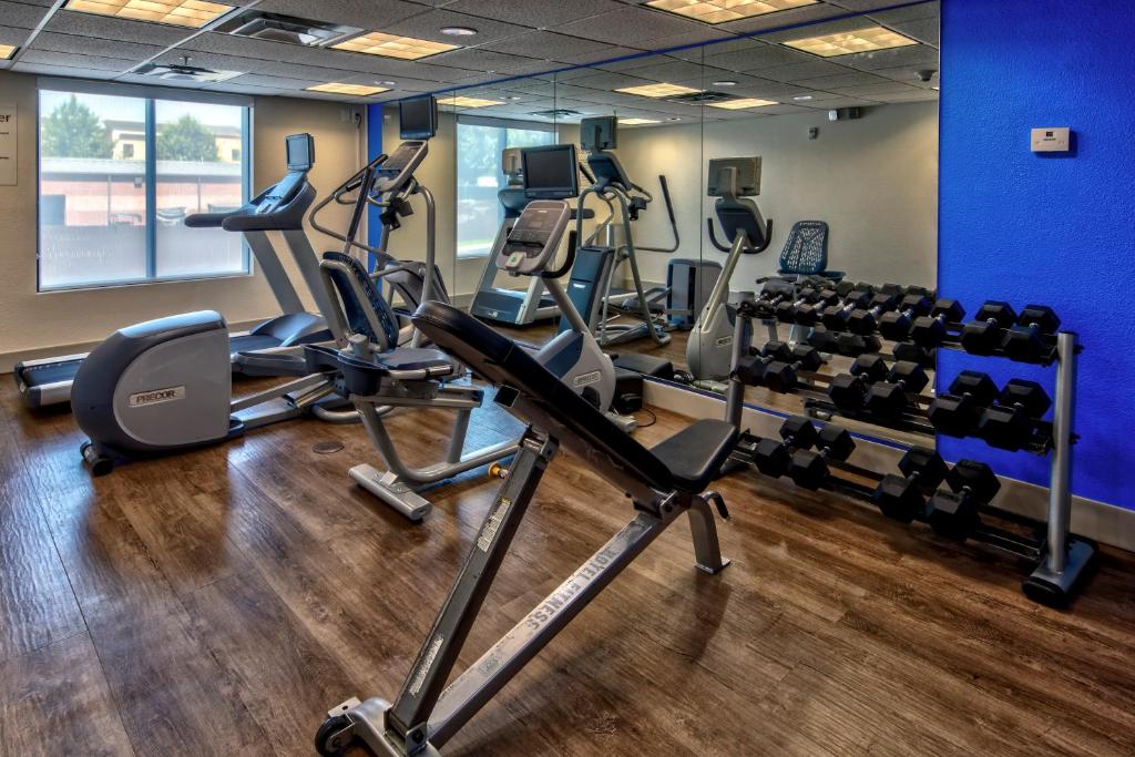 Holiday Inn Express Hotel & Suites Smyrna-Nashville Area, an IHG Hotel photo 3