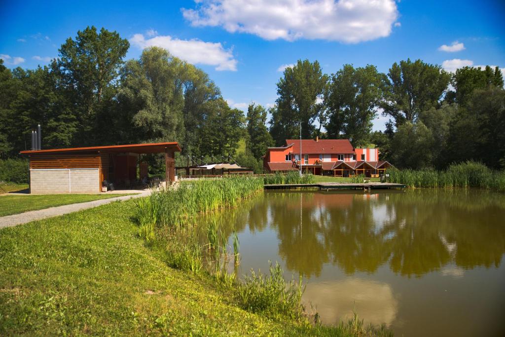 Penzion Amfík Bukovina photo 1