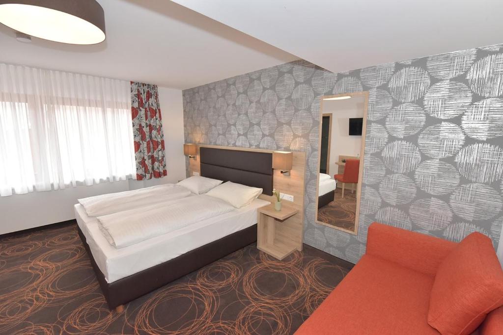 Hotel Weisses Lamm photo 4