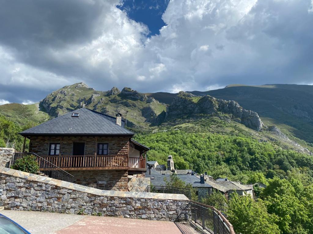 Hotel Valle del Silencio photo 3