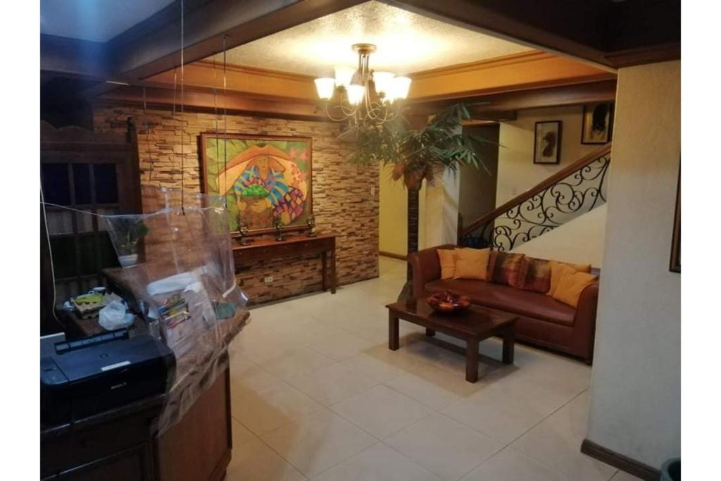 RedDoorz at Casa Marabella Villamonte Bacolod City photo 3