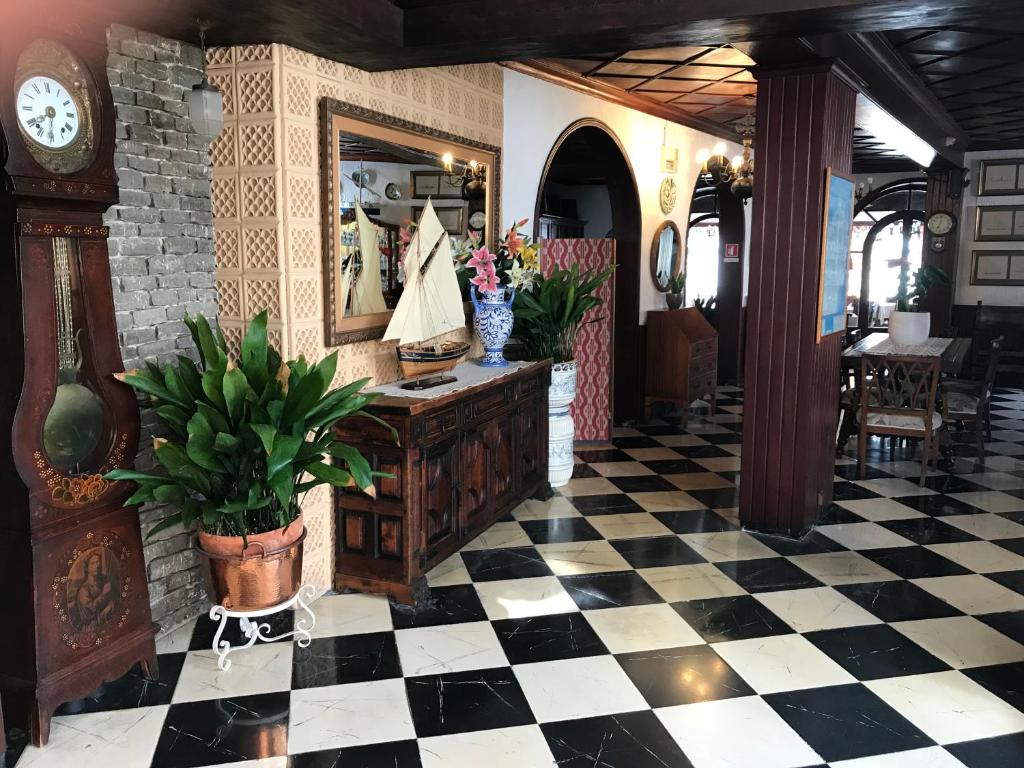 Hostal Cas Bombu photo 4