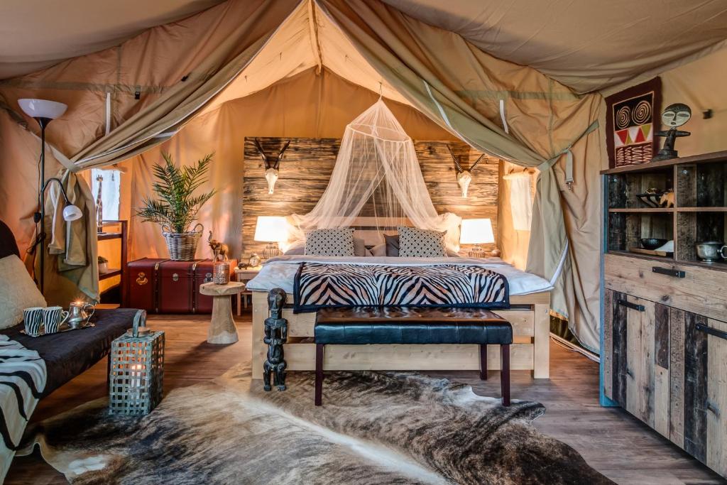 Glamping Safari - Africa House photo 1