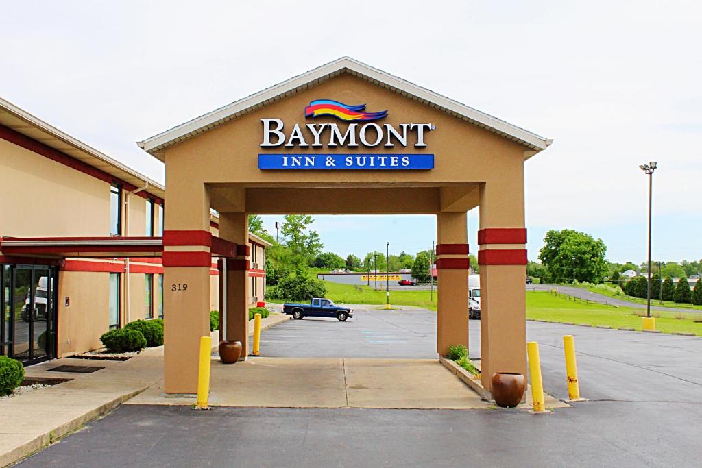 Baymont by Wyndham Springfield photo 3