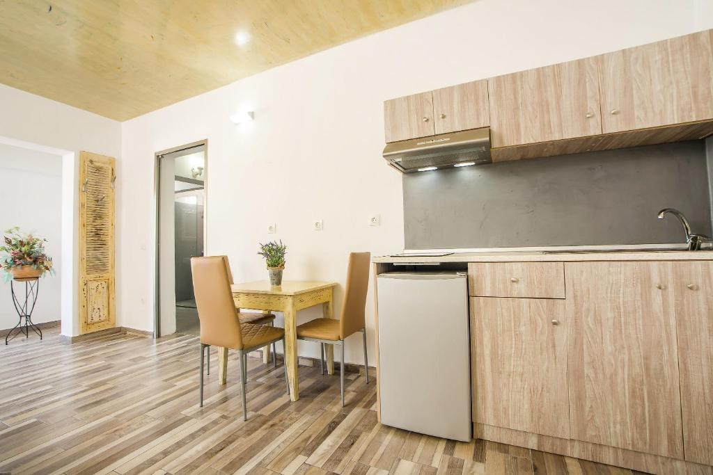 Апартаменты (Улучшенные апартаменты), Lisabeth Apartments