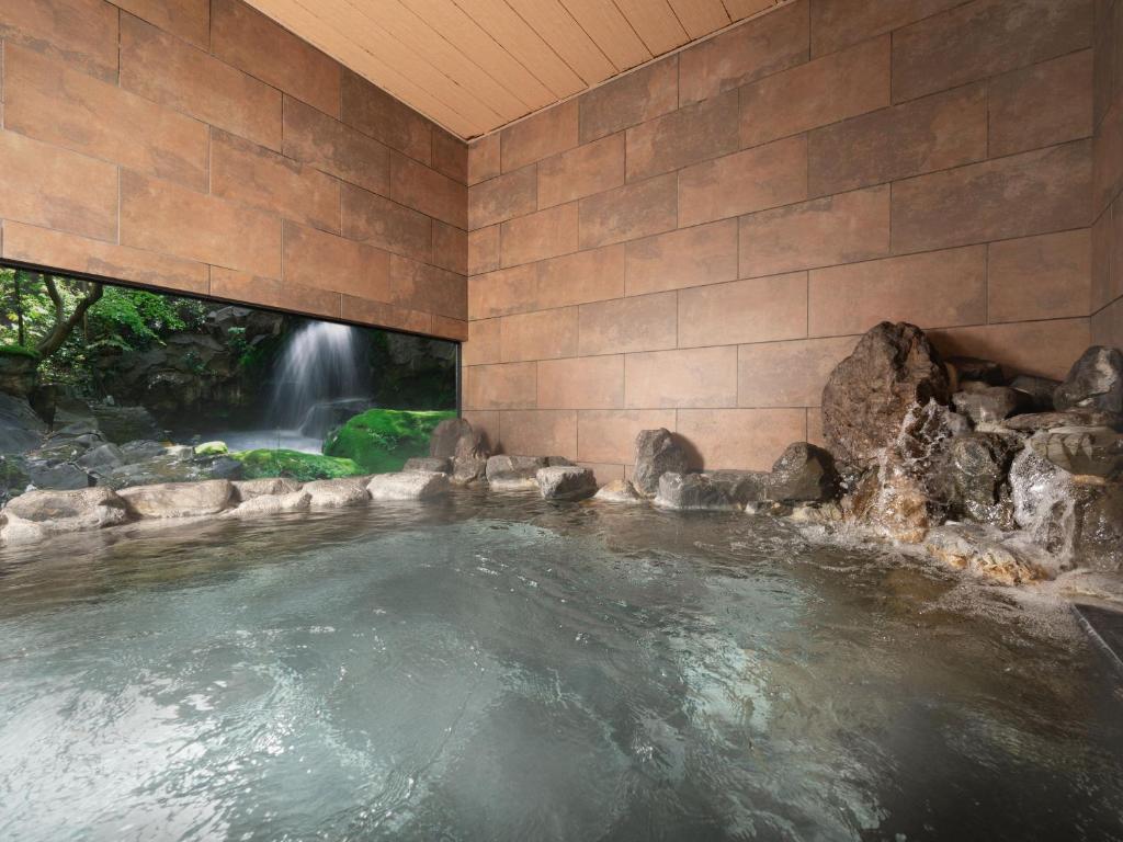 Nara Royal Hotel photo 1