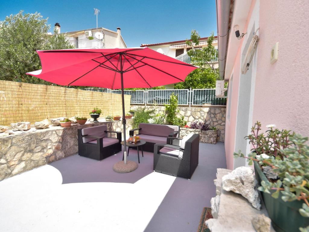 Holiday Home Tonka by Interhome photo 4