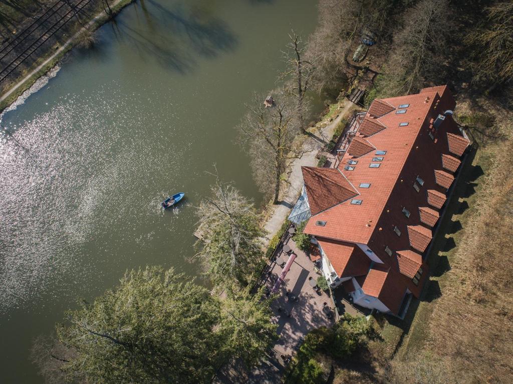 WAGNERS Seehotel Schleusingen photo 2