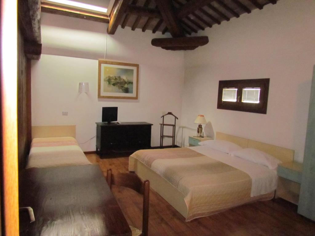 Ristorante Alloggio Ostello Amolara photo 1