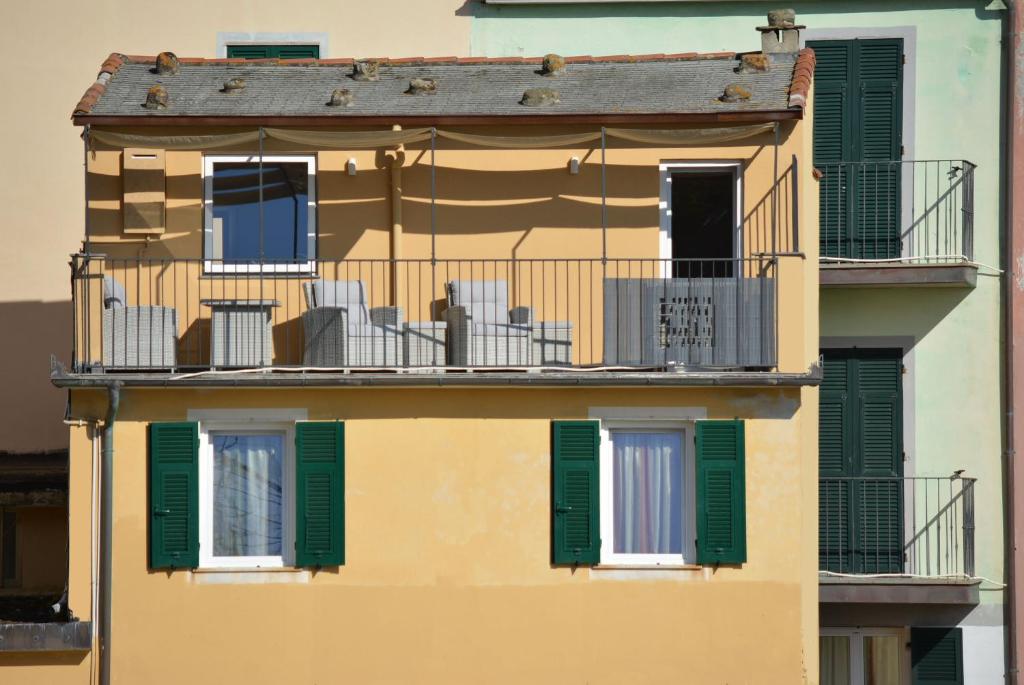 L' Attico GIALLO ORO di Giulia photo 4
