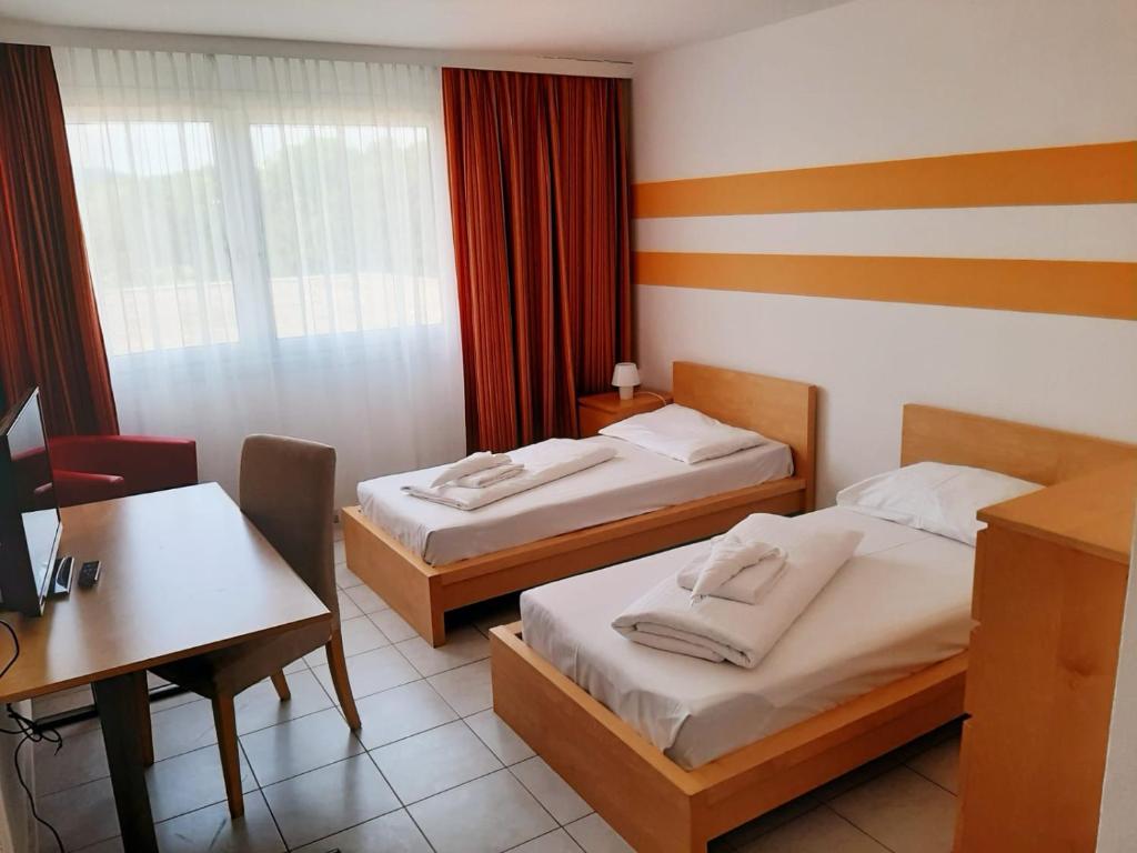 Двухместный (Двухместный номер с 1 кроватью), Lenas West Hotel
