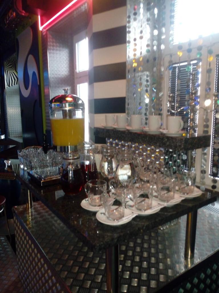 Hotel Cade photo 2