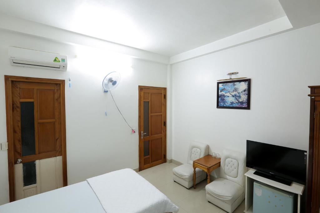 Двухместный (Двухместный номер Делюкс с 1 кроватью), Chim Go Kien Villa Hotel