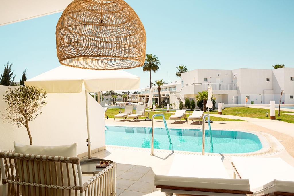 Sunprime Ayia Napa Suites - Adults Only photo 2