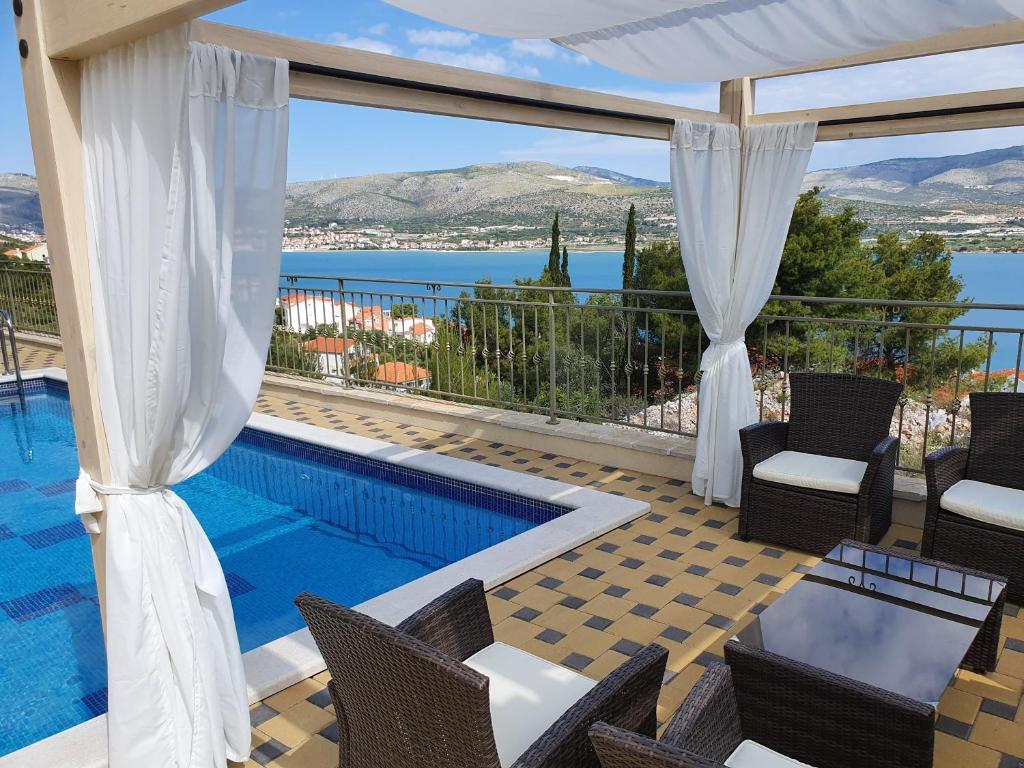 Luxury Villa Star Lights Trogir - heated pool, hot tub, gym, billiard photo 1