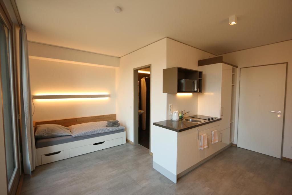 Campus Apartments photo 4