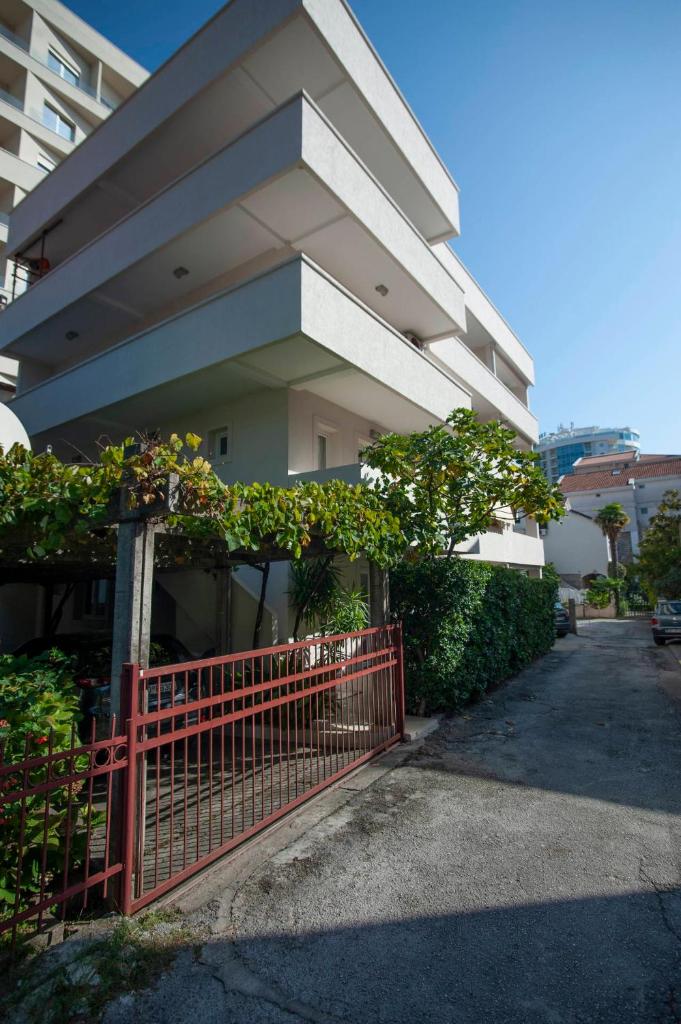 Студио (Номер-студио с террасой), Mandir apartments - Center