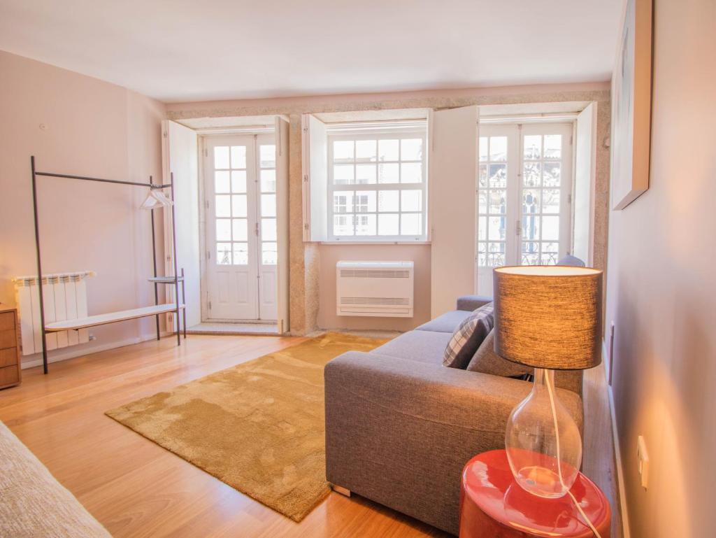 Четырехместный (Четырехместный номер с балконом), Yours GuestHouse Porto